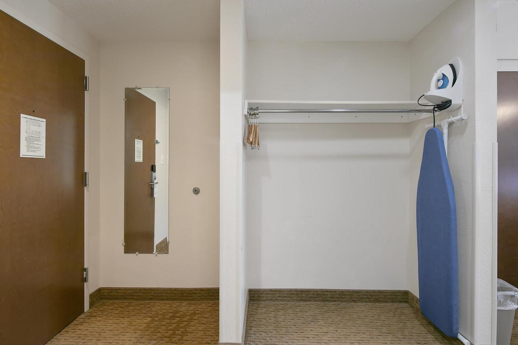 The Landmark Inn Fort Bragg Pokoj fotografie