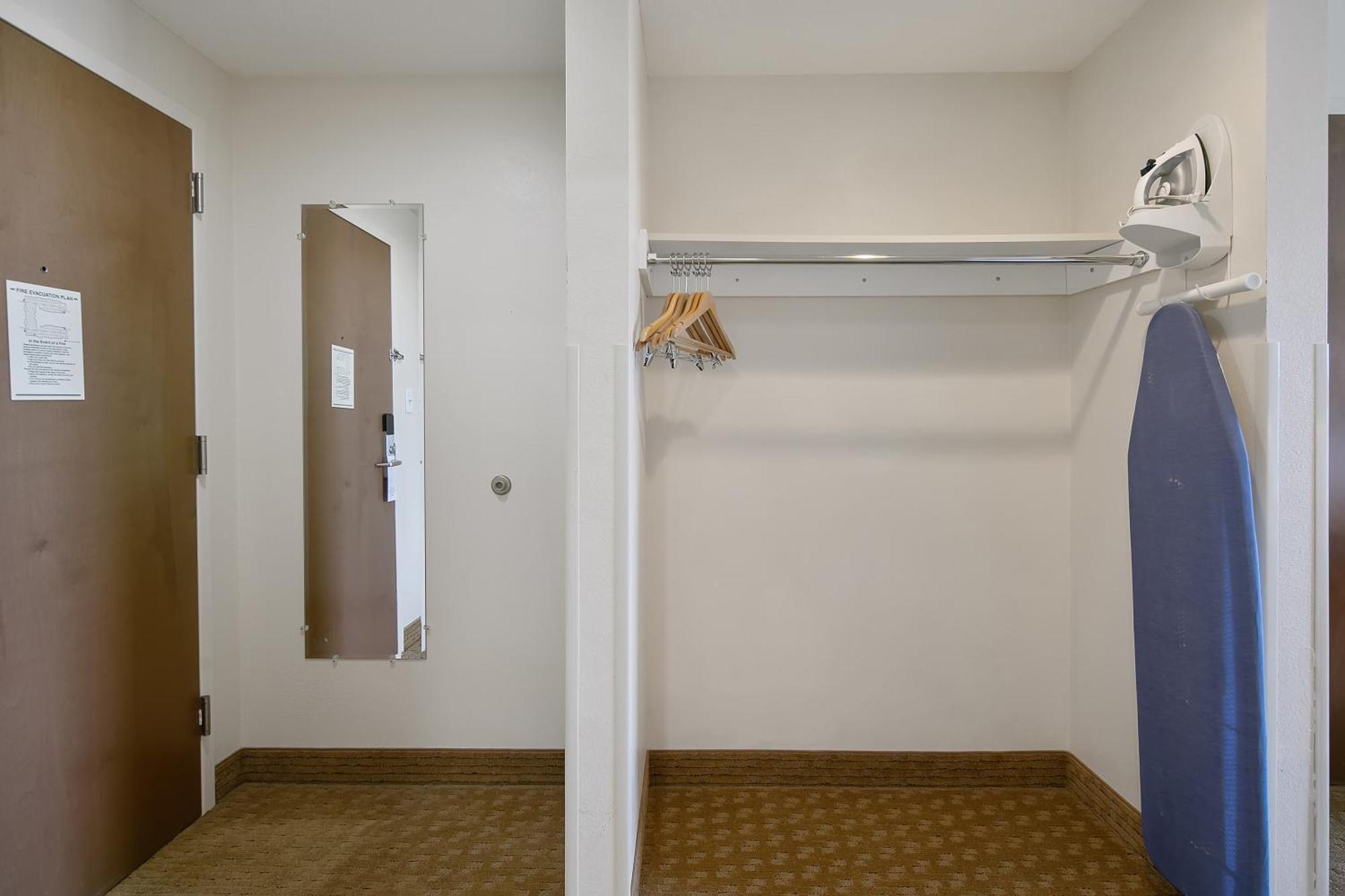 The Landmark Inn Fort Bragg Pokoj fotografie